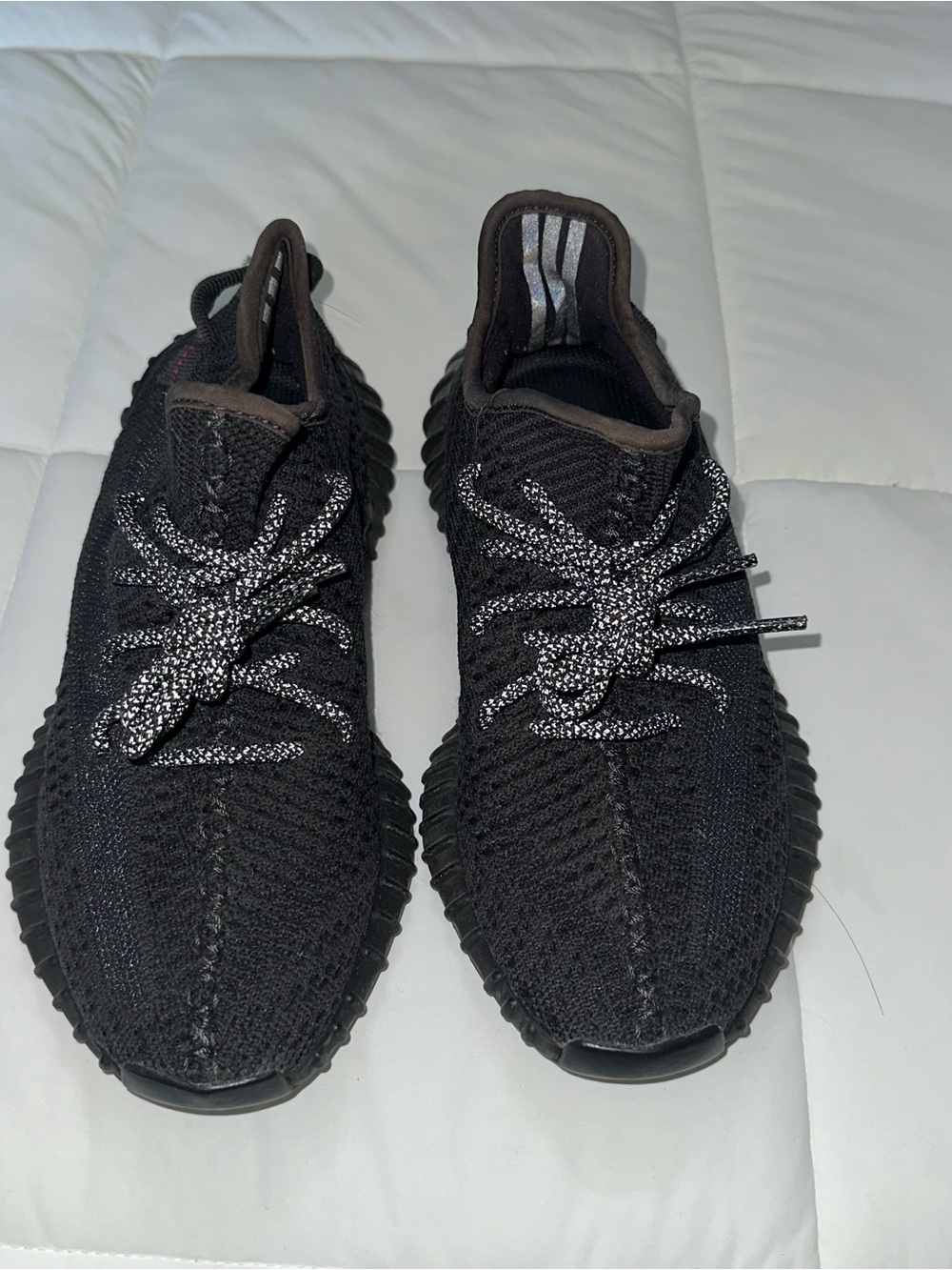 Yeezy 350 V2